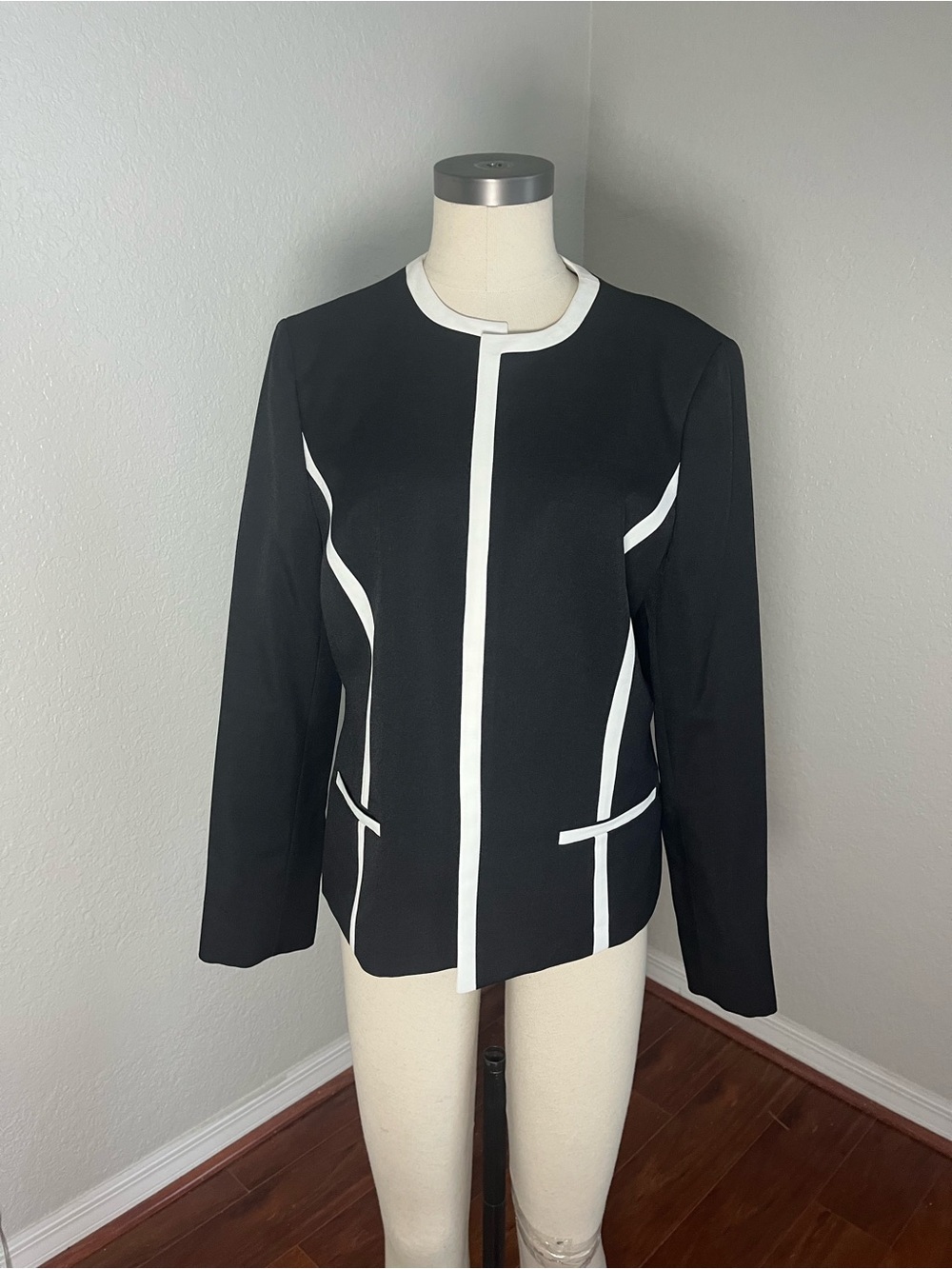 Evan Picone Black and White Tailored Jacket